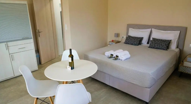 Charikleias studio, Book Hotel Káto Lekhónia 