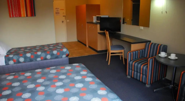 Трёхместный номер Standard Southend Hotel