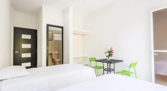 Room in Guest room - Standard room with two single beds, Buchen Sie Pension Gästehäuser in Oaxaca, Pension