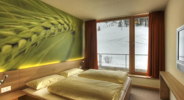 Smart-Hotel, Book Hotel Hotels in Samnaun with Parking, Parking