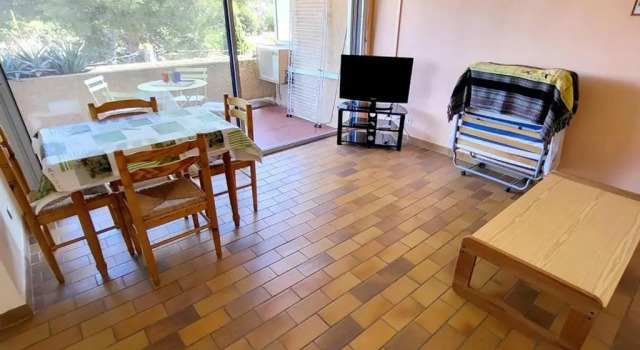 Appartement Le Brusc, 1 pièce, 2 personnes - FR-1-316-250, Забронировать Апартаменты/квартира Сис-Фур-Ле-Плаж Var coast, рядом с Plage du Mont-Salva