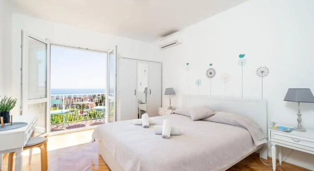 Apartment Rose 2, Забронировать Апартаменты/квартира Апартаменты Дубровника, рядом с Gradac Park, Апартаменты/квартира