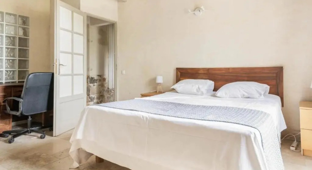 Charming villa in the countryside with swimmingpool, Rezervați Vilă Fabrezan 