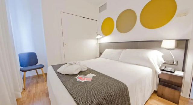 Двухместный номер Economy Aparthotel Atenea Valles