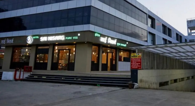 HOTEL SAI NISARG, Забронировать Отель Отели штата Махараштры 3 звезды, 3*