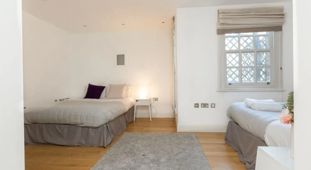 Апартаменты Gorgeous house in the heart of Chelsea