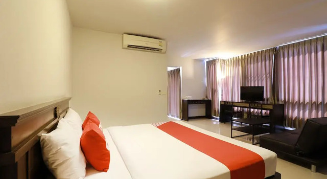 Номер Deluxe Mai Hotel Chiang Mai ใหม่โฮเทล เชียงใหม่