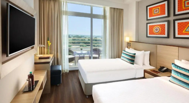 Двухместный номер Standard Sandal Suites by Lemon Tree Hotels