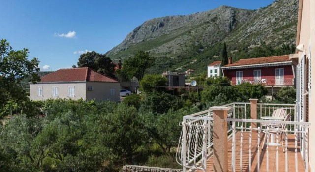 Студия Superior с балконом и с видом на море Villa Dubravka