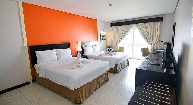 Thunderbird Resorts - Poro Point