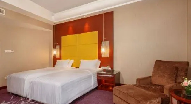 Номер Standard Beijing Taishan Hotel
