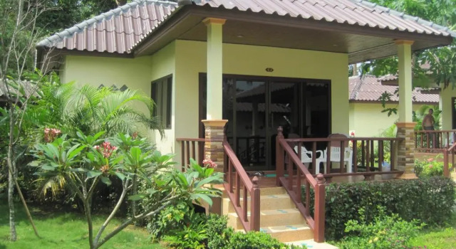 Бунгало Superior Koh Chang Bailan Beach Resort
