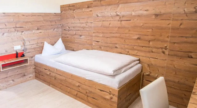 Номер Standard Hotel Schweizerhof