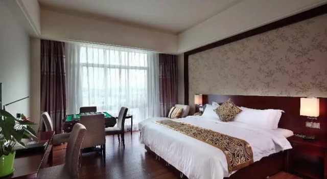 Guangzhou Xingji Hotel (Guangzhou Zhongxin Knowledge City Hongwei Metro Station Branch), Rezervasyon Otel Guangdong otoparklı oteller, Otopark
