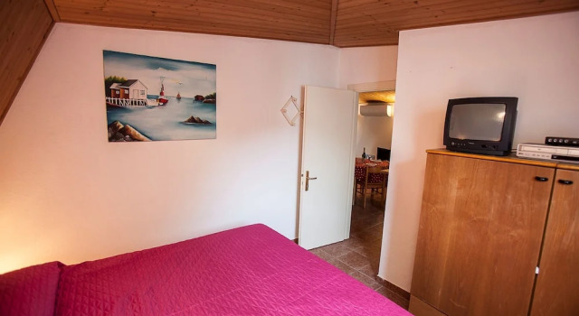 Fantastic Three-room Penthouse With Private Garden