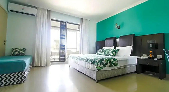 Номер Deluxe BayWatch Hotel