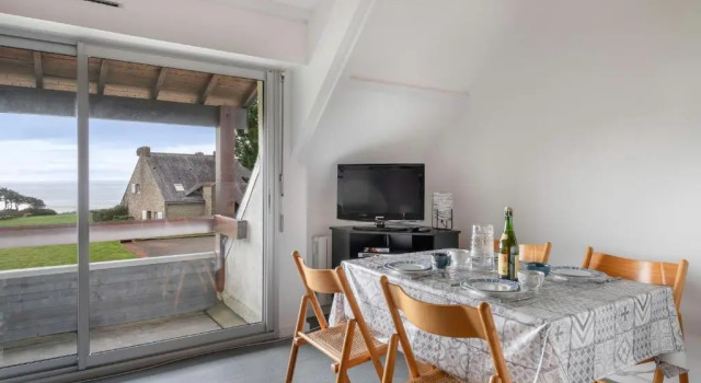 Апартаменты Appartement accueillant pour 4 personnes, a quelques metres de la plage
