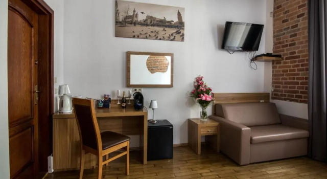 Трёхместный номер Standard Aparthotel Pergamin