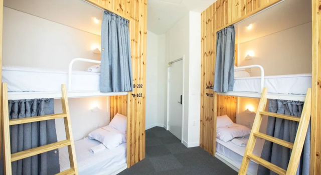 Кровать в общем номере (мужской номер) BOOKHOME GyeongJu