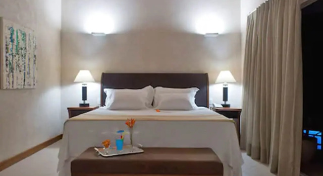 Номер Luxury с балконом Abayomi Hotel