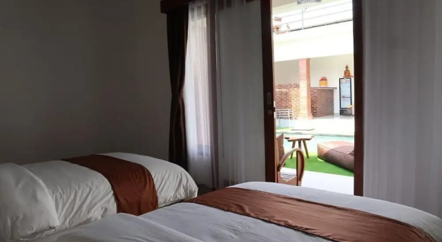 Двухместный номер Deluxe с балконом Gangga Guest House