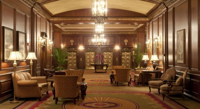 Boston Omni Parker House Hotel, Забронировать Отель Отели Бостона с парковкой, рядом с Аквариум Новой Англии, Парковка