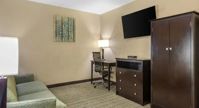 Люкс Standard Best Western Long Beach Inn