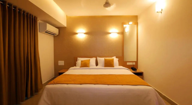 Hotel Shoolin Grand, Rezervovat Hotel Mangalúru Bangalore