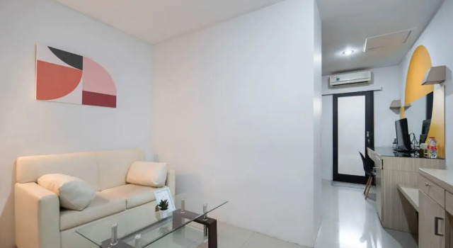 Cove Taman, Book Hotel Jakarta Jakarta Province