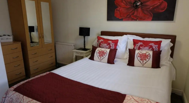 Студия The Lawns Hotel