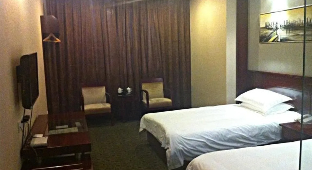 Jinyue Hotel, Rezervați Hotel Hoteluri în Suzhou cu parcare, Parcare
