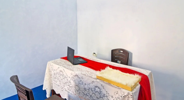 Hotel O Cvictory Inn, Book Hotel Hotels in Sulawesi with Parking, Parking