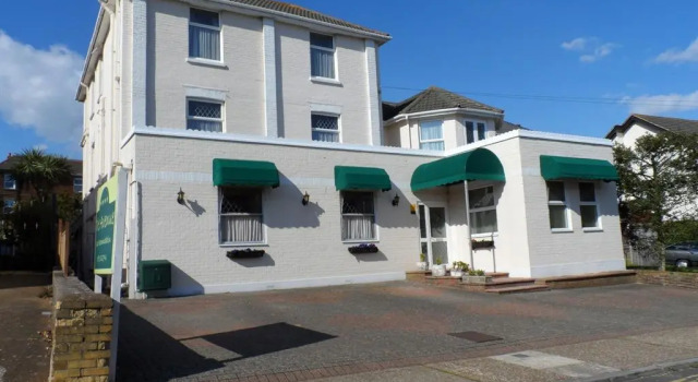 The Avenue