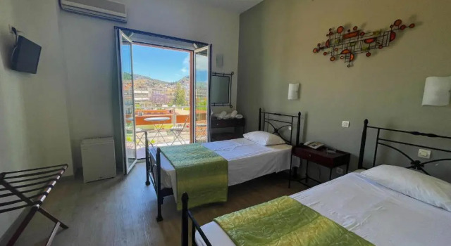 Одноместный номер Standard с балконом Nafplia Hotel