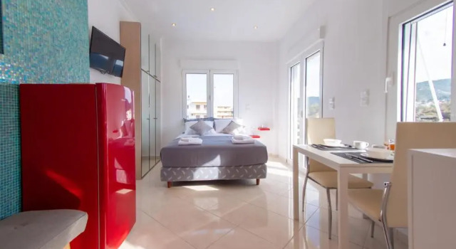Lux Sea Studio - Porto Rafti, Забронировать Отель Отели Маркопоуло - Месогаиа с парковкой, Парковка