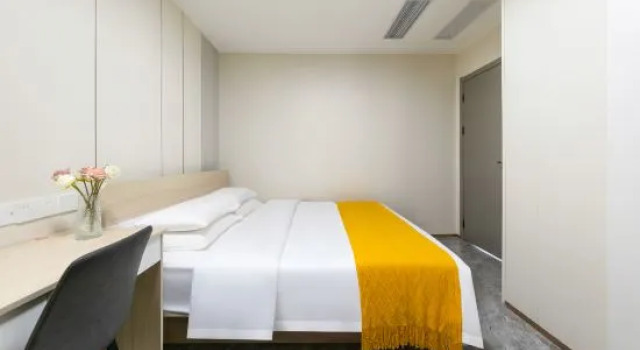 Люкс с балконом Chaoshan Huanpeng Hotel (Jieyang Chaoshan Airport Branch)