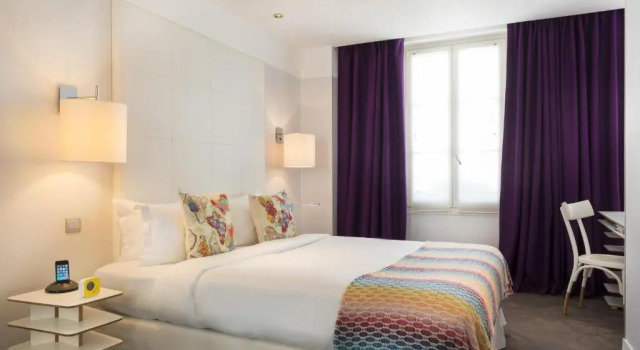 Полулюкс Hotel Le Placide Saint-Germain Des Prés