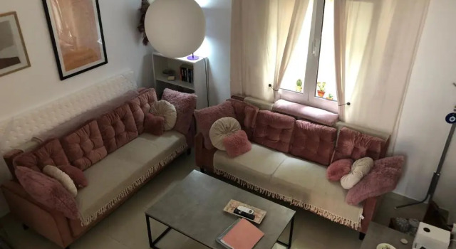 Апартаменты с 2 комнатами Casa Fiore - 2 Bed House 10 Mins Walk to Centre