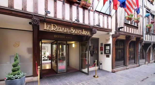 Hotel Relais Saint Jean Troyes, Забронировать Отель Отели Труа 3 звезды, рядом с Театр Madeleine, 3*