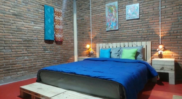 Omah Kulon Cabins and Pool