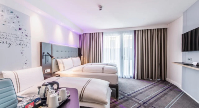 Premier Inn Stuttgart City Centre