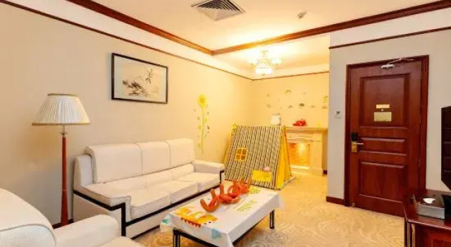 Люкс Liuzhou Hotel