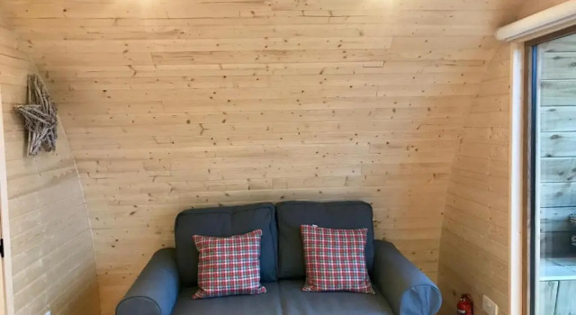 Sutor Coops The Nest with Hot Tub, Buchen Sie Ferienhaus Hotels in Schottland mit Parkplatz, Parkplätze