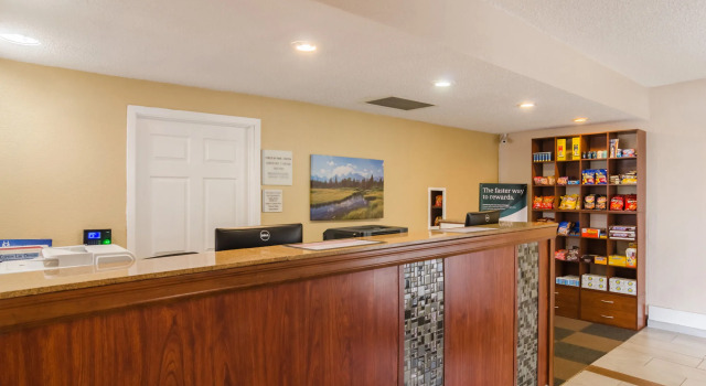 Alamo Inn & Suites, Varaa Mini-hotelli Gillette Wyoming