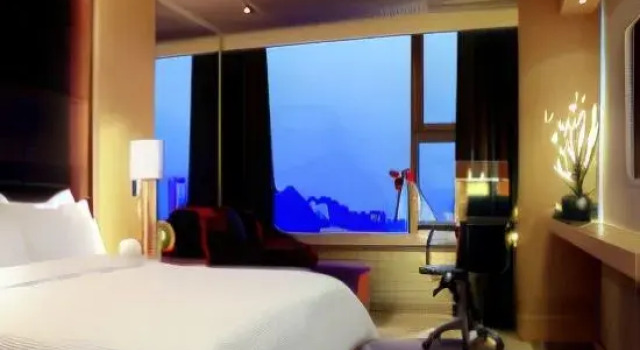 Grand Mercure Dongguan Huiyuan, Boek Hotel Hotels in Guangdong met parkeren, Parkeren