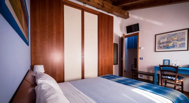 Achillea B&B, Забронировать Отель «постель и завтрак» Отели Витторио-Венето с завтраком, Завтраки