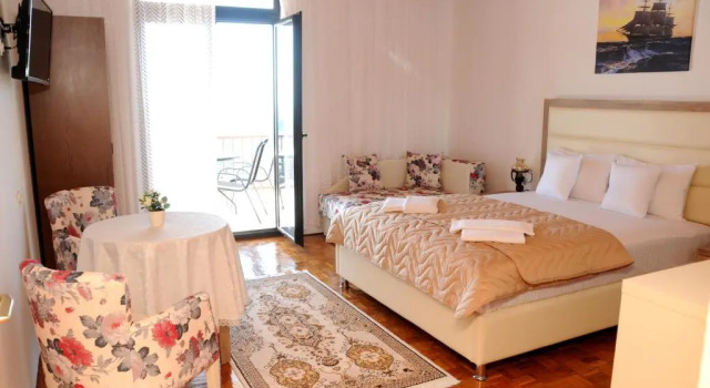 Guest House Smajlaga, Забронировать Гостевой дом Улцинь Ривьера Ульциня, рядом с Старый город Улцинь