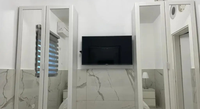 Best Apartment TEL AVIV CENTER 50Meters from the beach/PARKING, Забронировать Апартаменты/квартира Тель-Авив Тель-Авивский округ, рядом с Independence Hall Museum