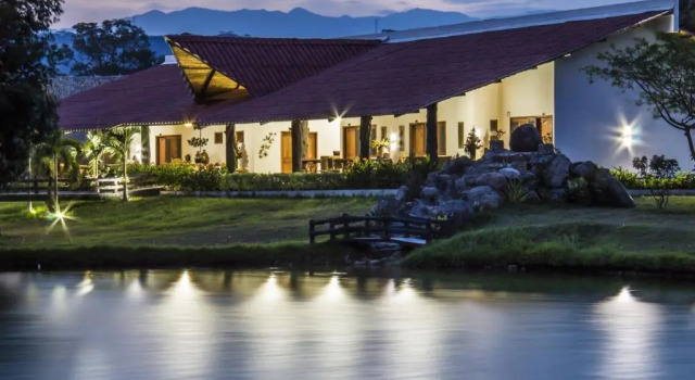 Hotel Brisas La Gaviota Mariquit-Tolima, Buchen Sie Hotel Mariquita Tolima