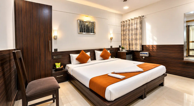Двухместный номер Deluxe Hotel Shree Residency